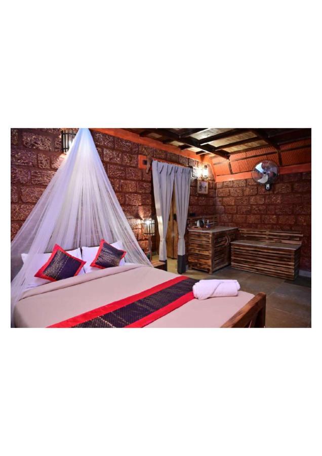 The Horse & Chariot Madikeri Exterior foto